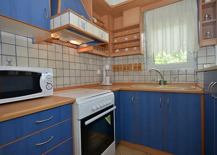 Apartment Iris Maisonettes And