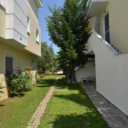 Iris Maisonettes And