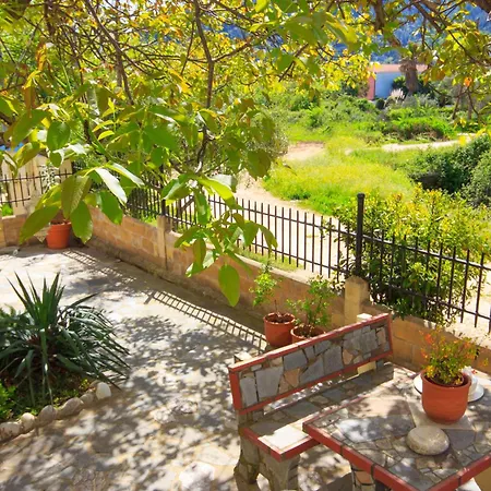 Daire Iris Maisonettes And *