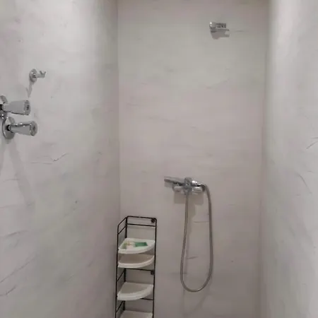 Iris Maisonettes And Апартаменты